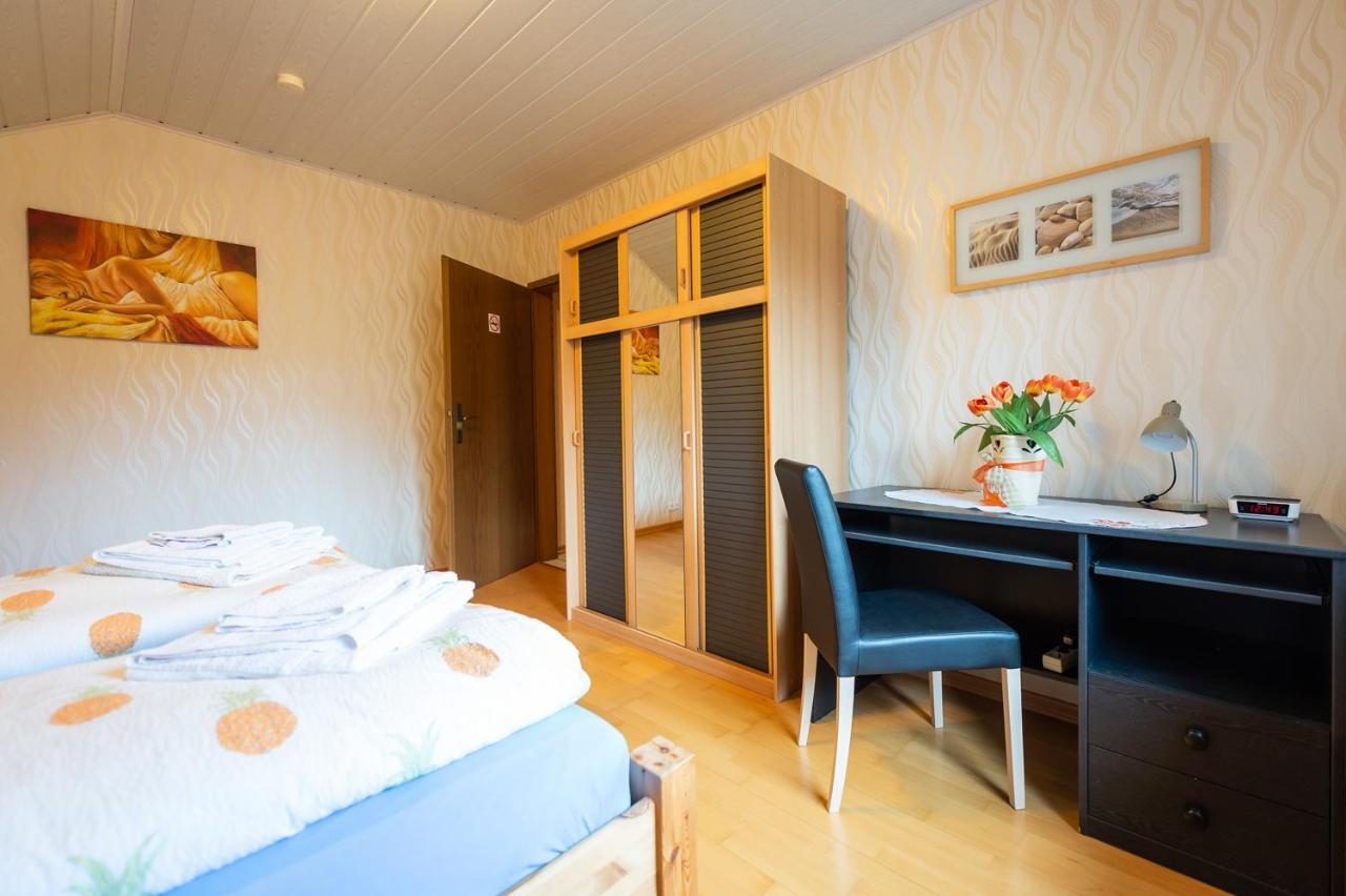 Ferienwohnung Virginija Ditscheid Экстерьер фото