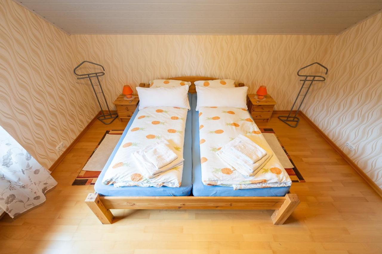 Ferienwohnung Virginija Ditscheid Экстерьер фото